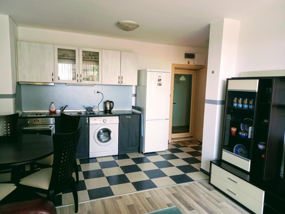 Seaview Apartment Butterfly Slantchev Briag Extérieur photo