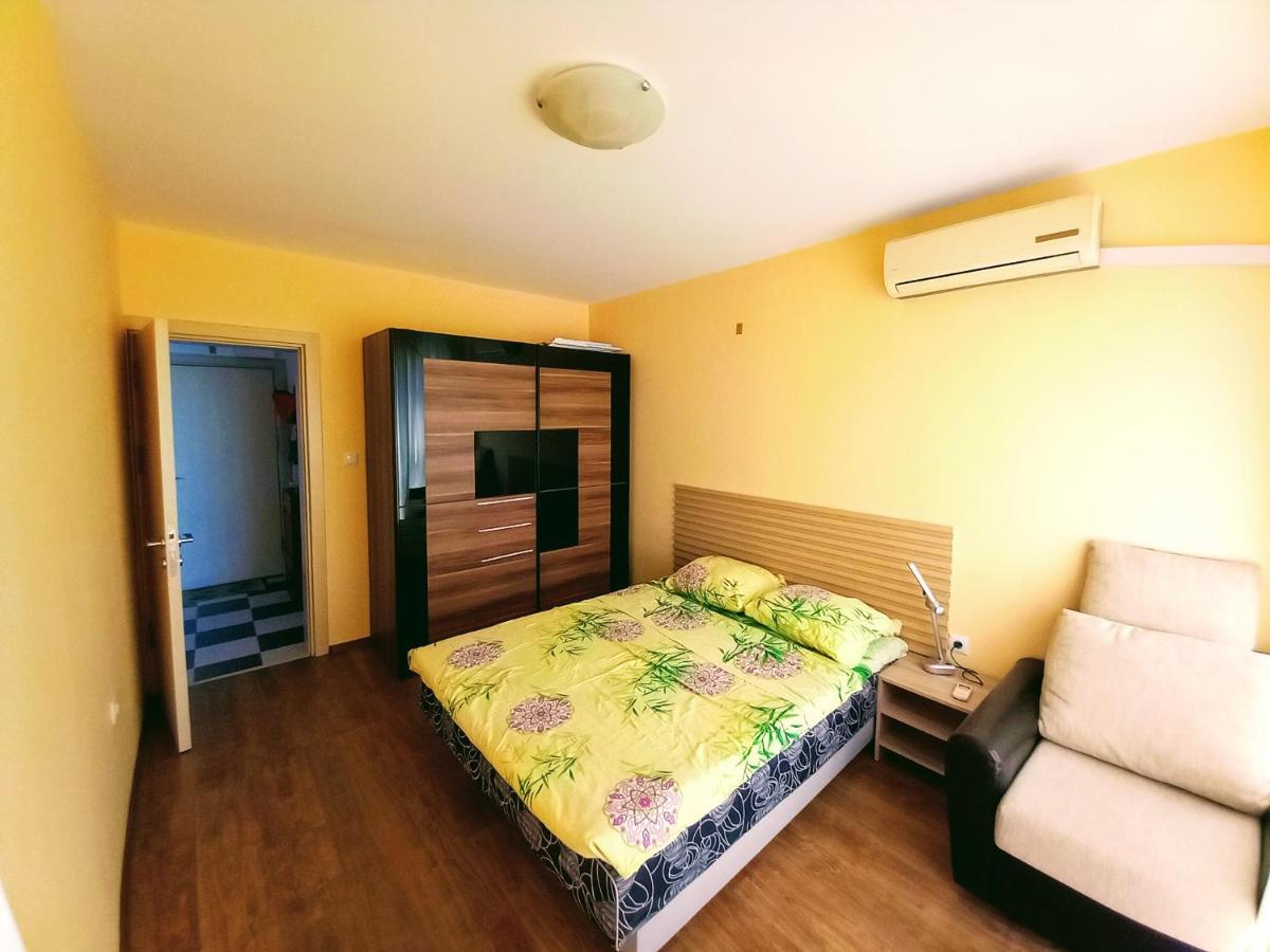 Seaview Apartment Butterfly Slantchev Briag Extérieur photo